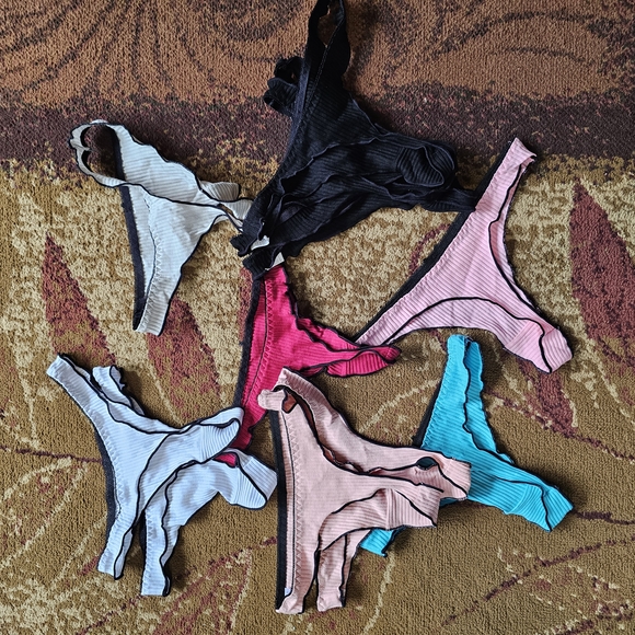 Colorful Ribbed Thong Set - Picture 4 of 4